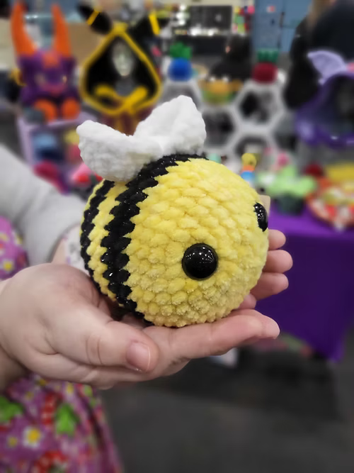 Bertee the Bee Digital Crochet Pattern