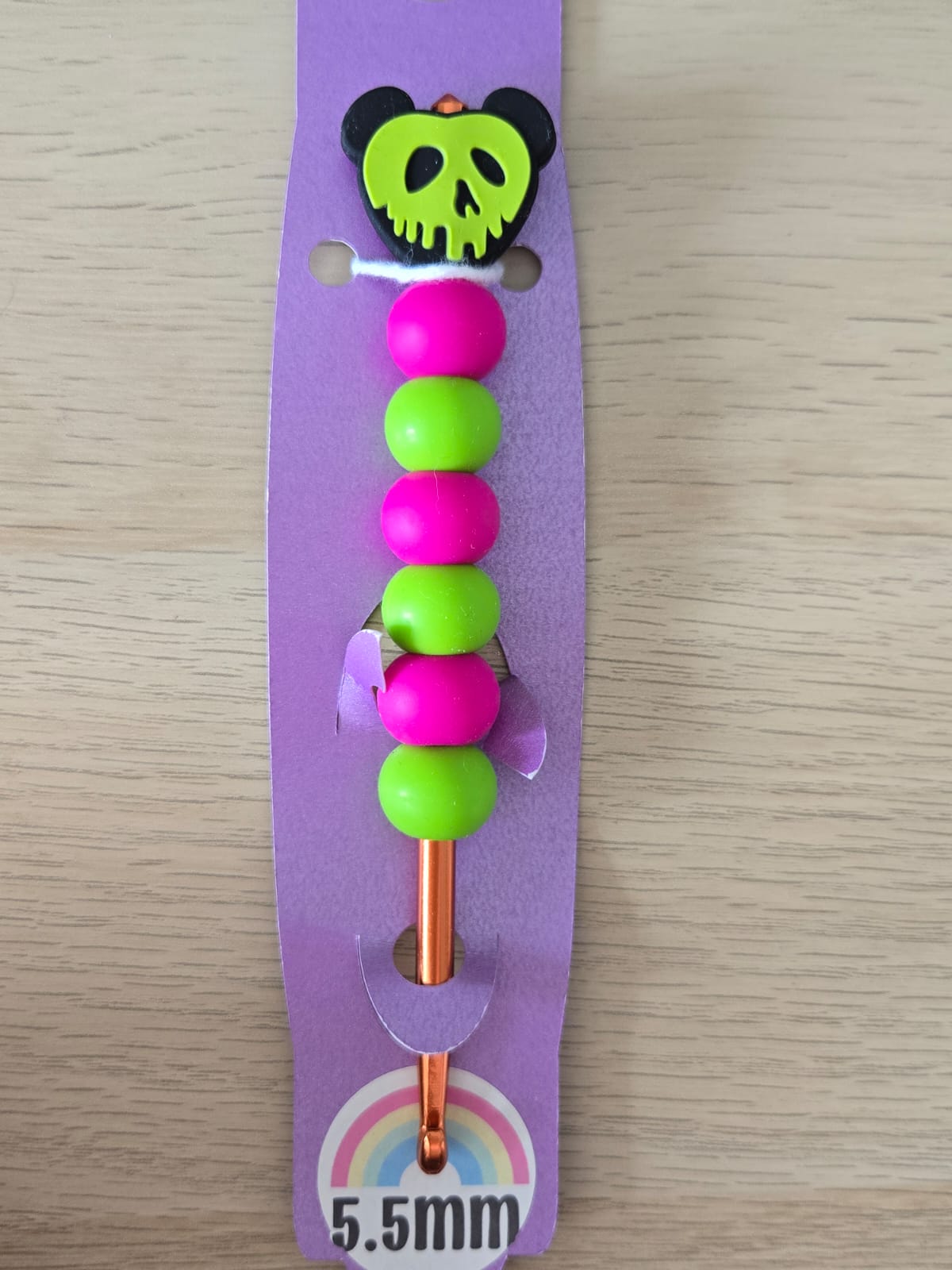 5.5mm Ready Made Silicone Comfort Grip Crochet Hooks (various designs)