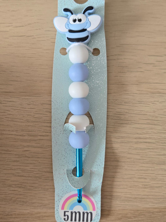 5mm - Ready Made silicone comfort grip crochet hooks (various designs)
