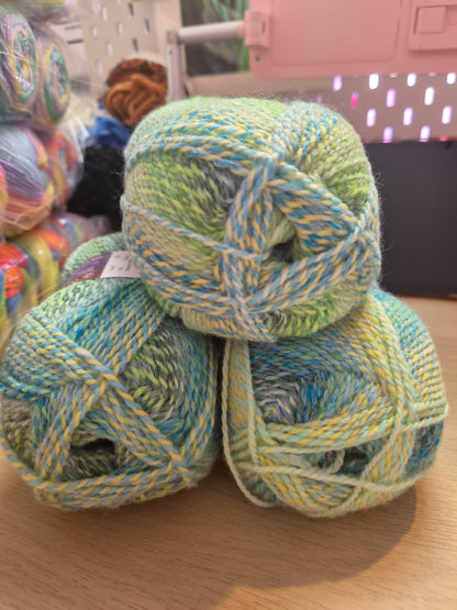 TikTok Yarn Bundles