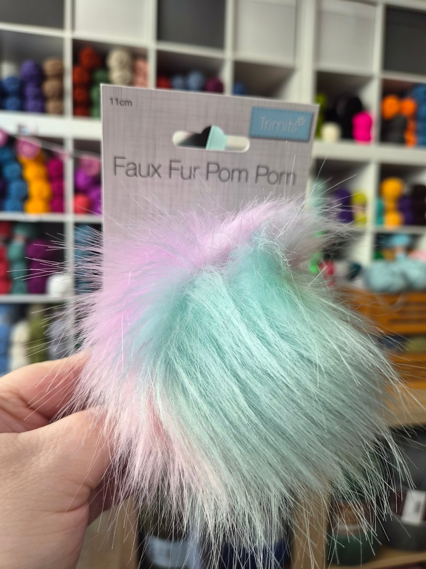 Trimits 11cm Faux Fur Pom Poms – Large Pom Poms for Hats, Scarves & Crafts