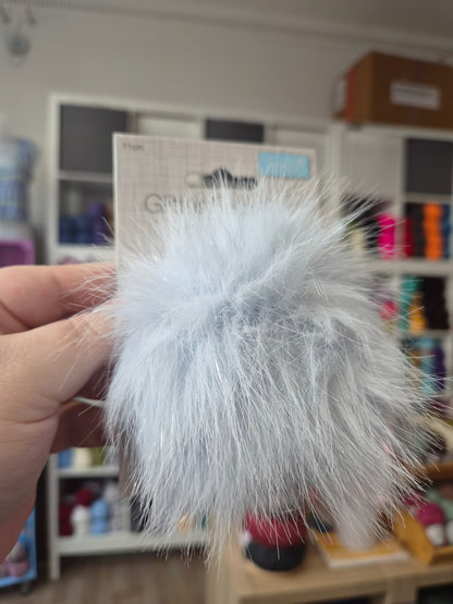 Trimits 11cm Faux Fur Pom Poms – Large Pom Poms for Hats, Scarves & Crafts
