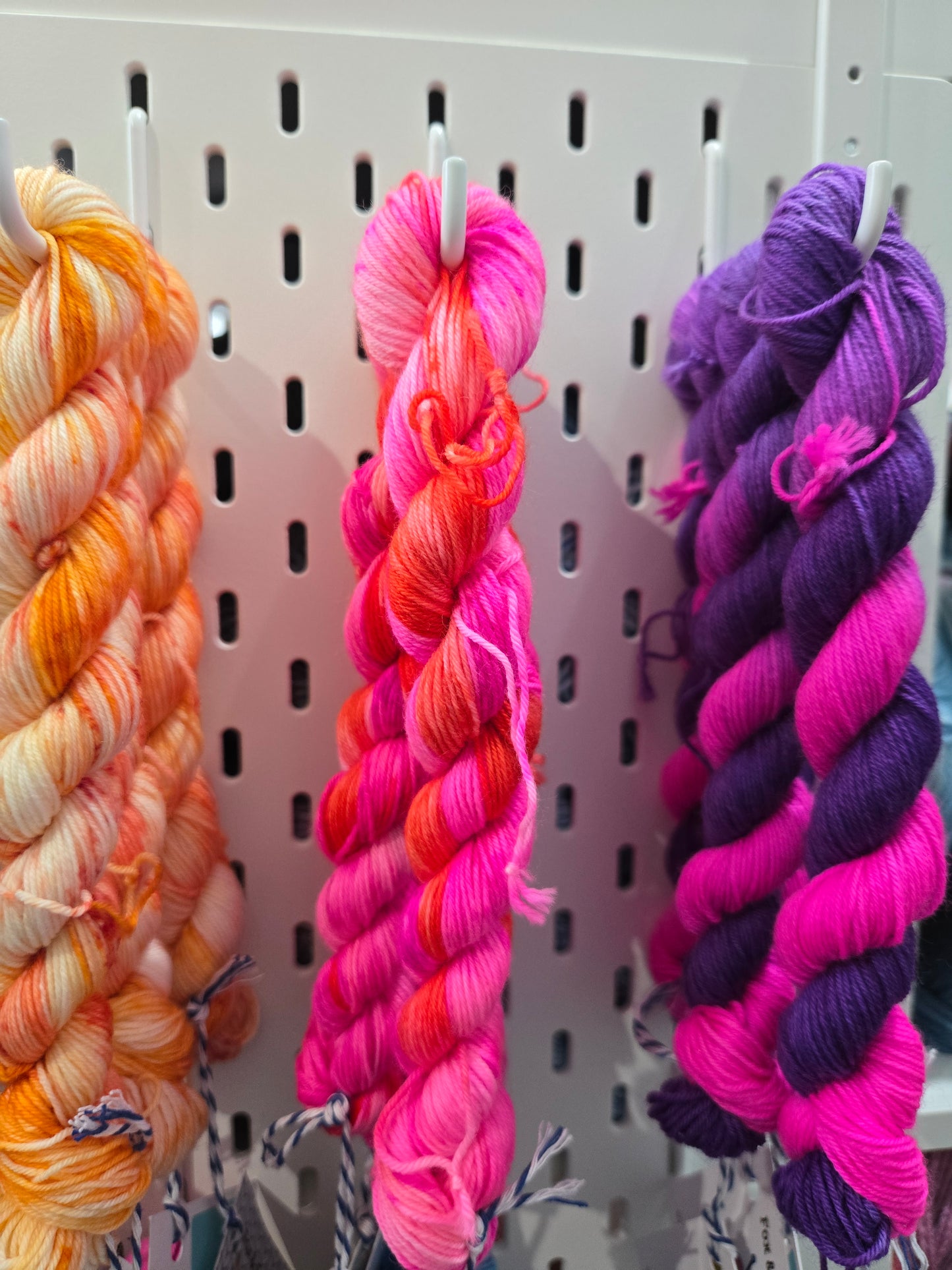Fox & Squirrel Hand-Dyed Superwash Merino Mini Skein 20g