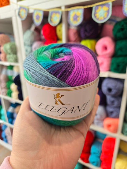 Knitco Elegant DK 150g Yarn Cake