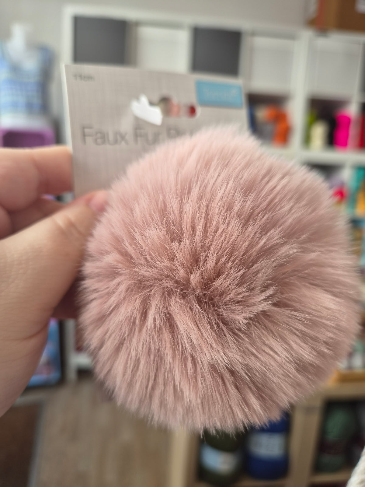 Trimits 11cm Faux Fur Pom Poms – Large Pom Poms for Hats, Scarves & Crafts