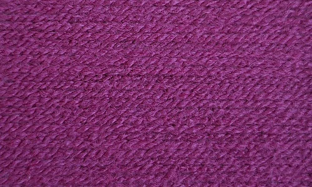 Wendy Supreme DK 100g premium acrylic